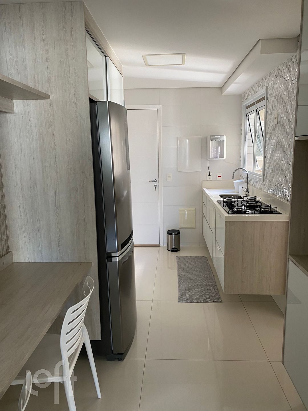 Apartamento à venda com 3 quartos, 112m² - Foto 9