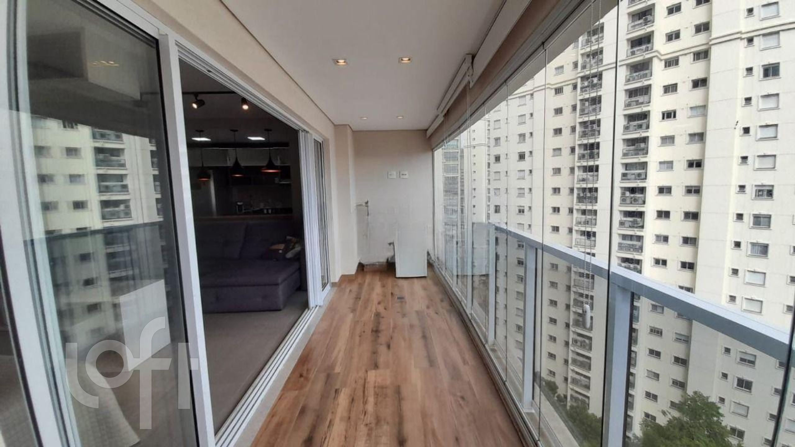 Apartamento à venda com 1 quarto, 55m² - Foto 7