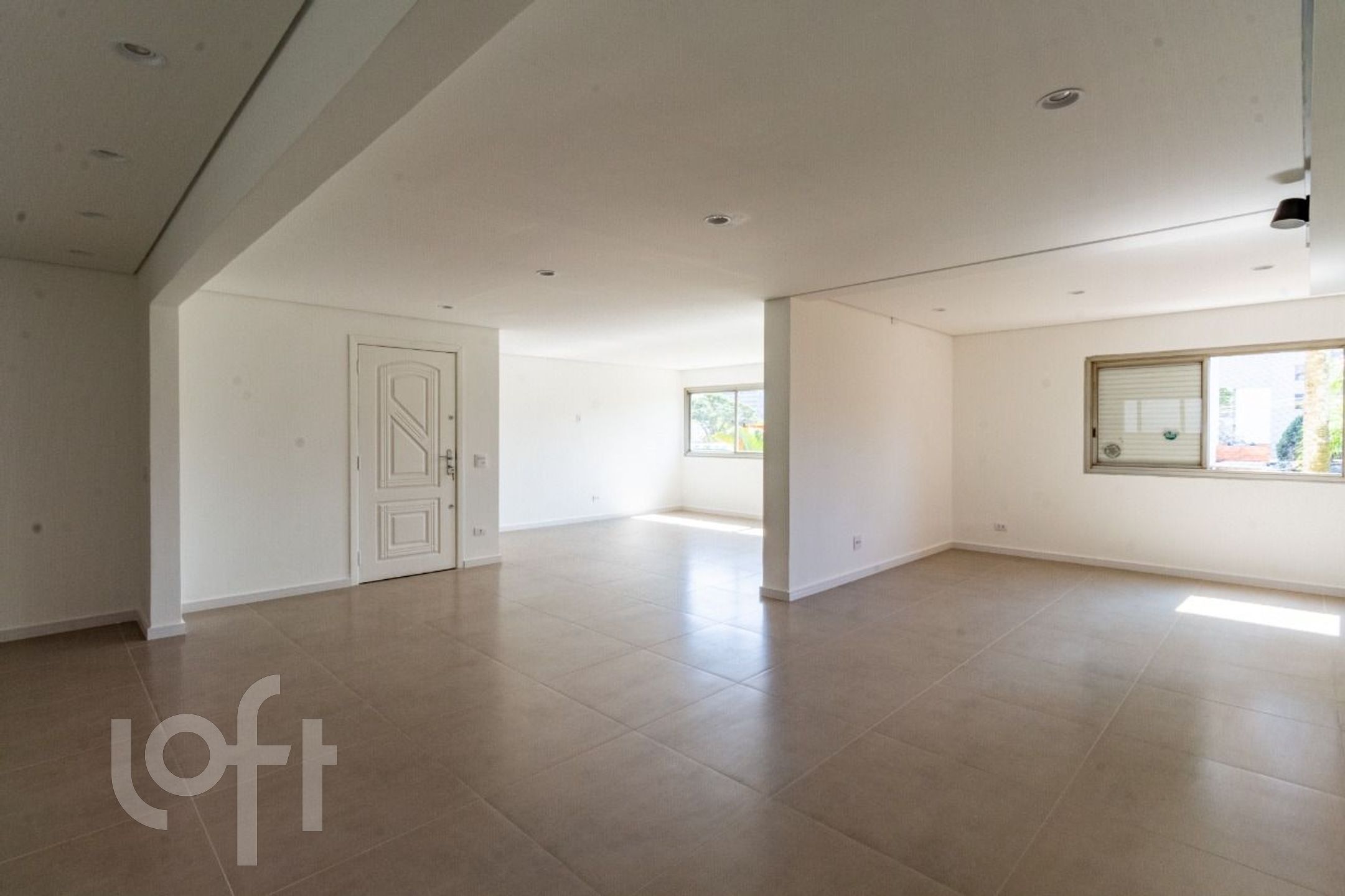 Apartamento à venda com 4 quartos, 160m² - Foto 4