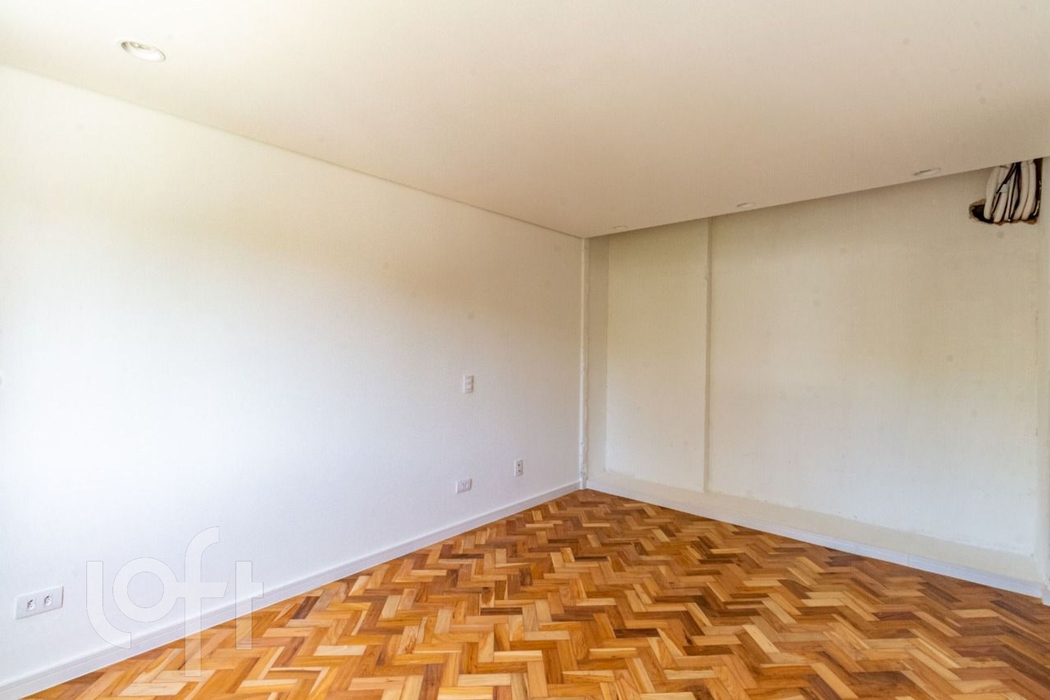 Apartamento à venda com 4 quartos, 160m² - Foto 17