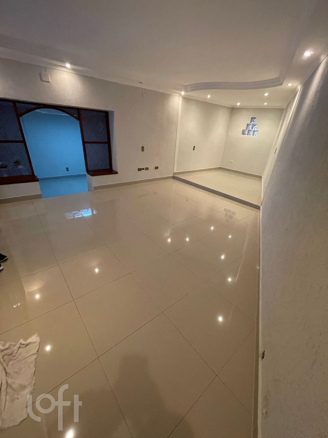 Apartamento à venda em Jardim Mangalot com 138 m², 3 quartos, 2 vagas
