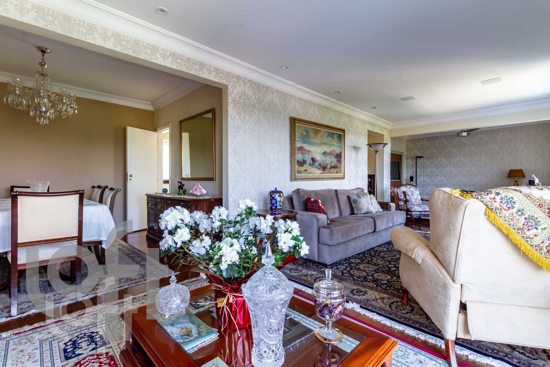 Apartamento à venda em Morumbi com 180 m², 3 quartos, 3 suítes, 3 vagas