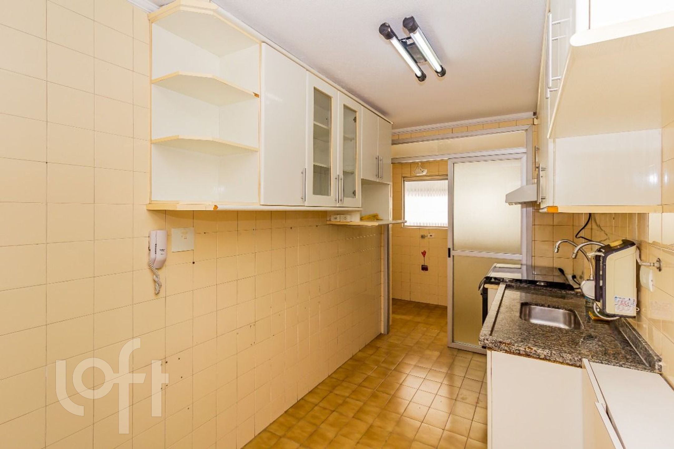 Apartamento à venda com 2 quartos, 72m² - Foto 19