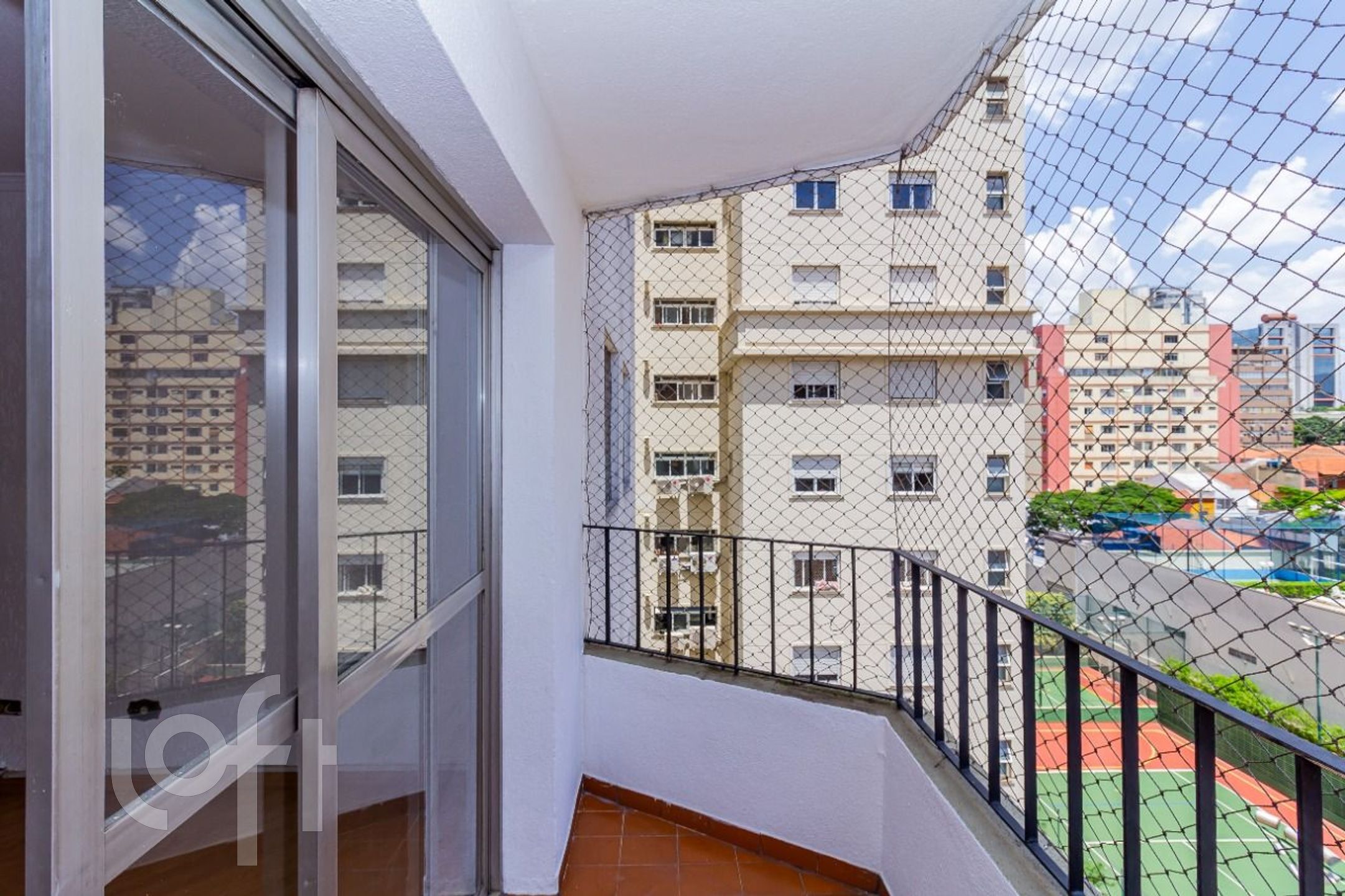 Apartamento à venda com 2 quartos, 72m² - Foto 6