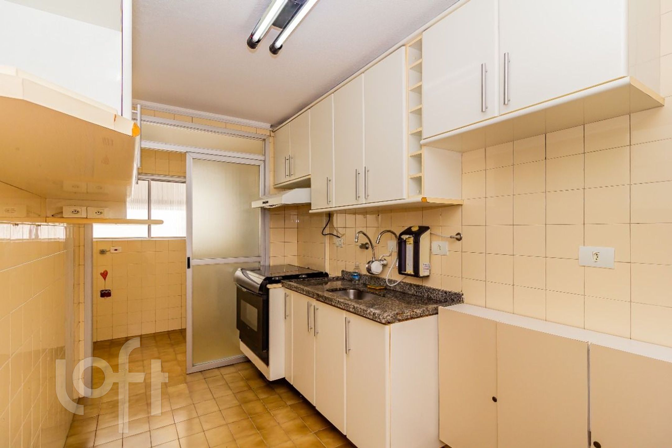 Apartamento à venda com 2 quartos, 72m² - Foto 18