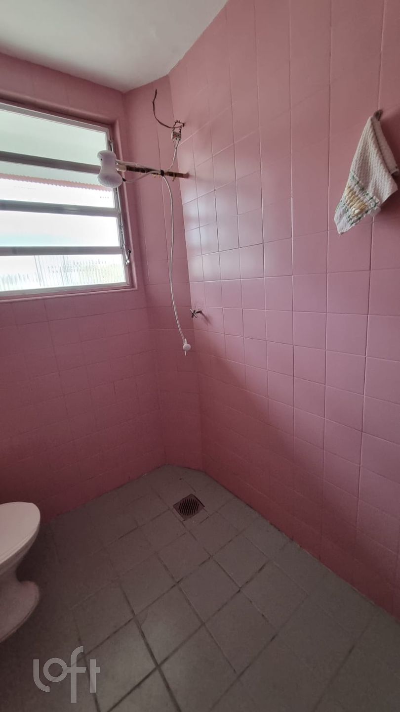 Apartamento à venda com 1 quarto, 45m² - Foto 11