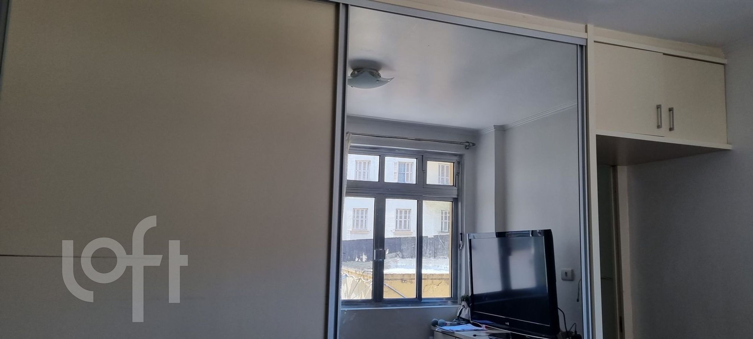 Apartamento à venda com 1 quarto, 45m² - Foto 4