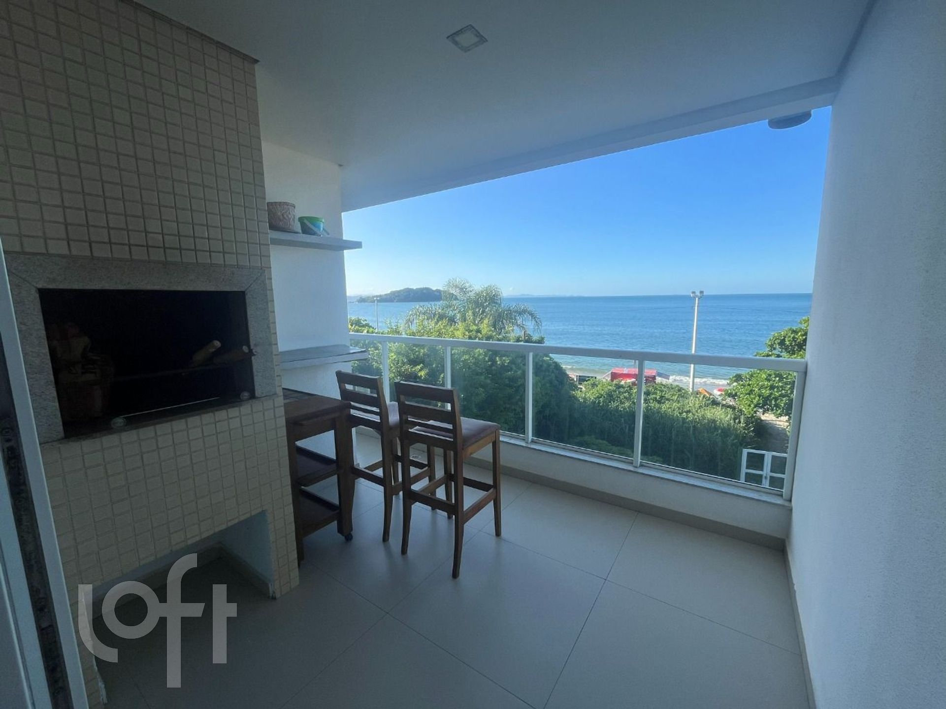 Apartamentos com 116m², 3 quartos, 1 suíte, 1 garagem, no bairro Canasvieiras em Florianópolis