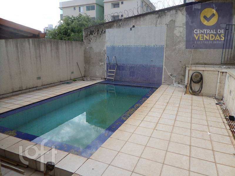 Casa à venda com 6 quartos, 360m² - Foto 8