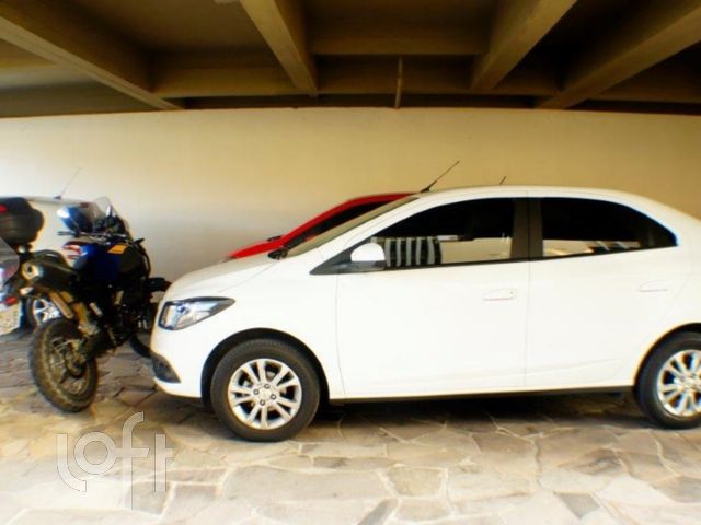 Apartamento com 75m², 1 dormitório, 1 suíte, 1 vaga, Menino Deus em Porto Alegre