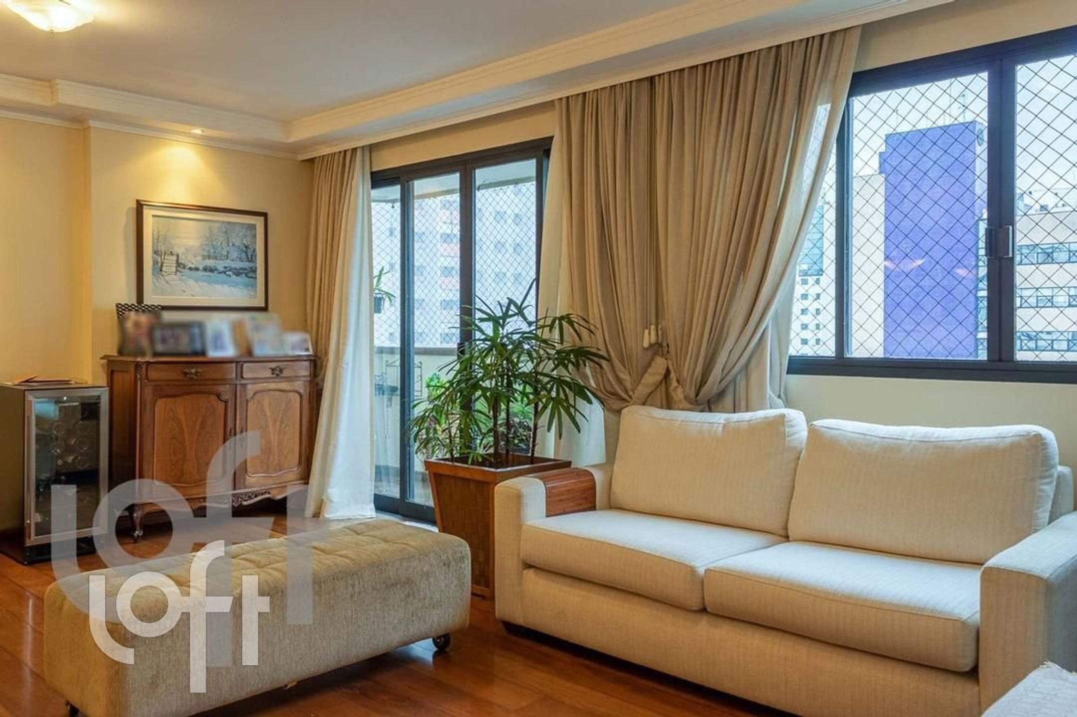 Apartamento à venda com 3 quartos, 127m² - Foto 1