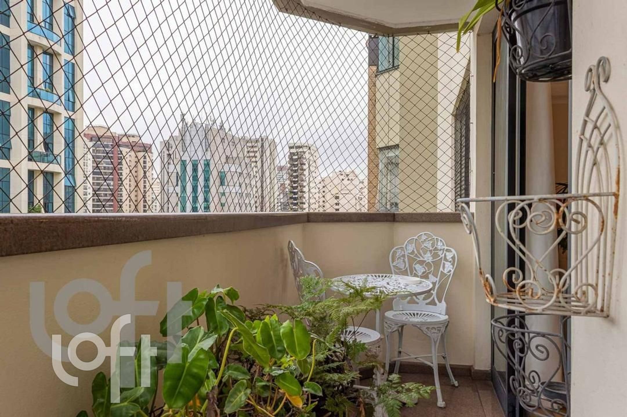 Apartamento à venda com 3 quartos, 127m² - Foto 18