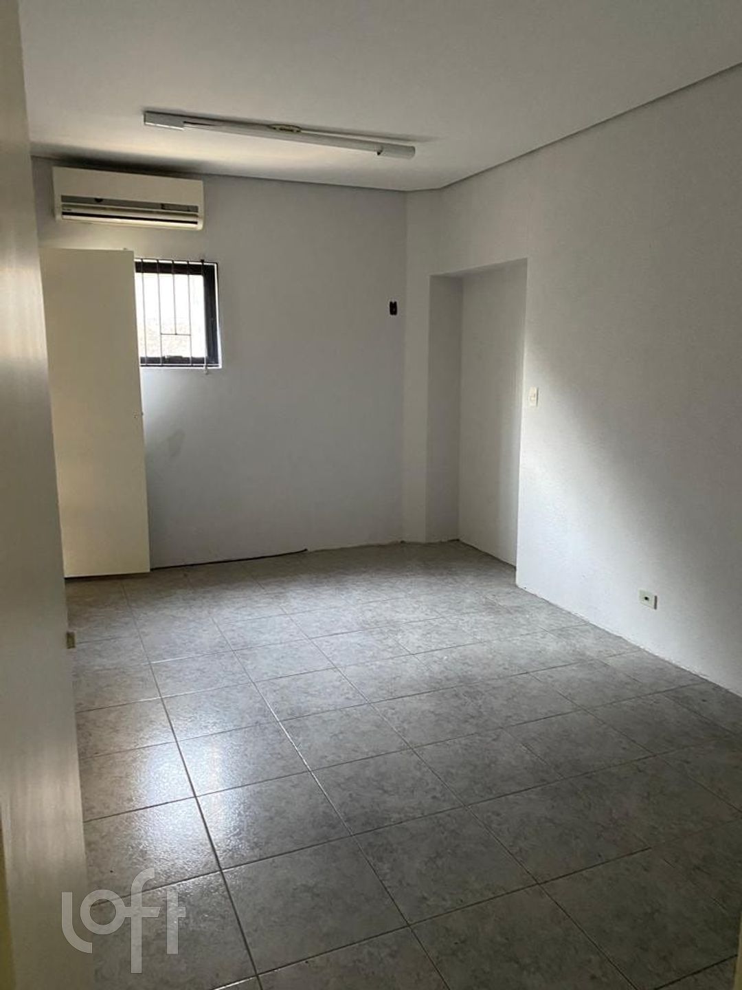 Casa à venda com 4 quartos, 200m² - Foto 33