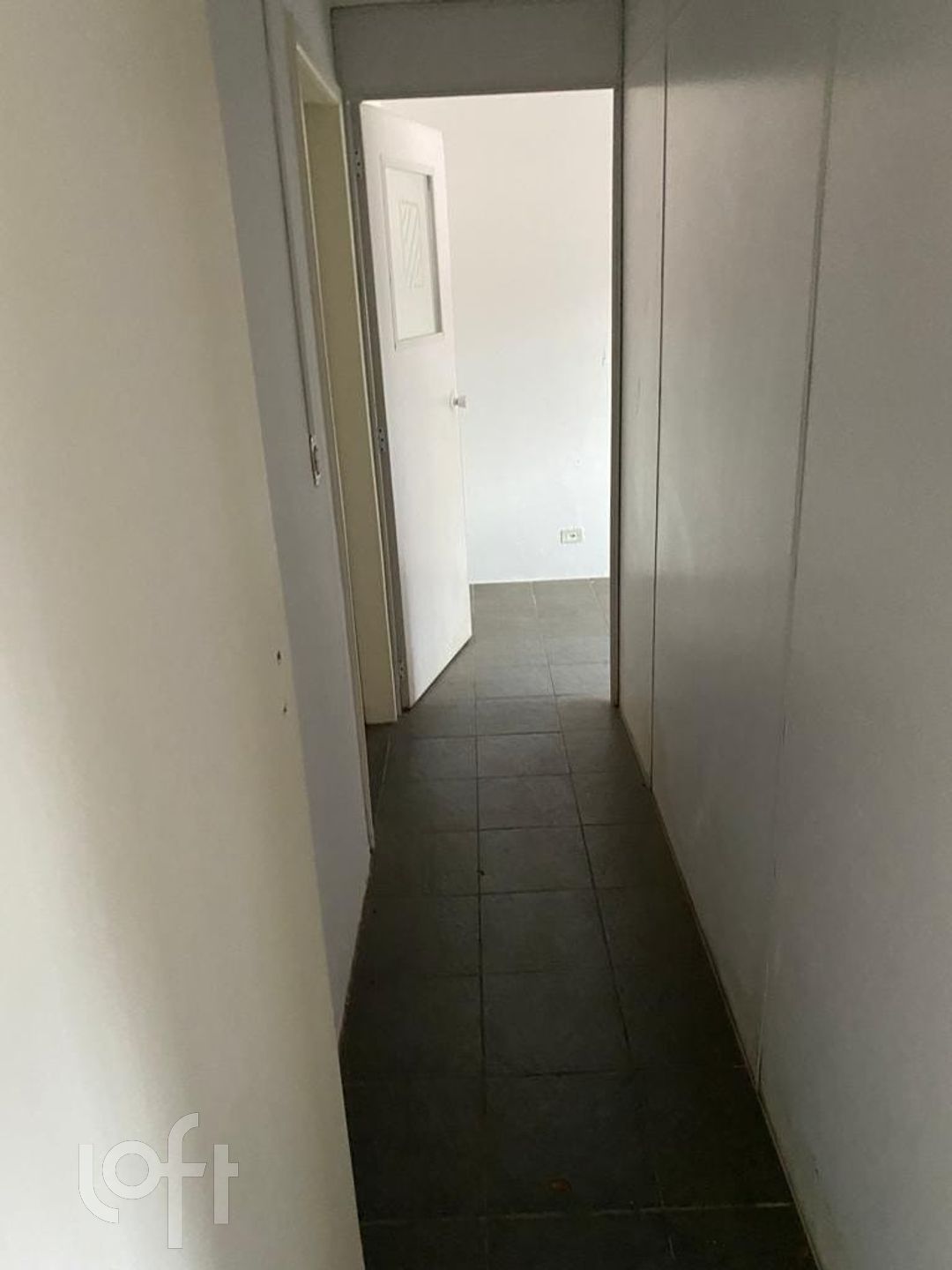 Casa à venda com 4 quartos, 200m² - Foto 8