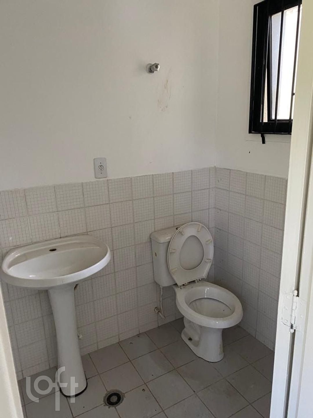 Casa à venda com 4 quartos, 200m² - Foto 25