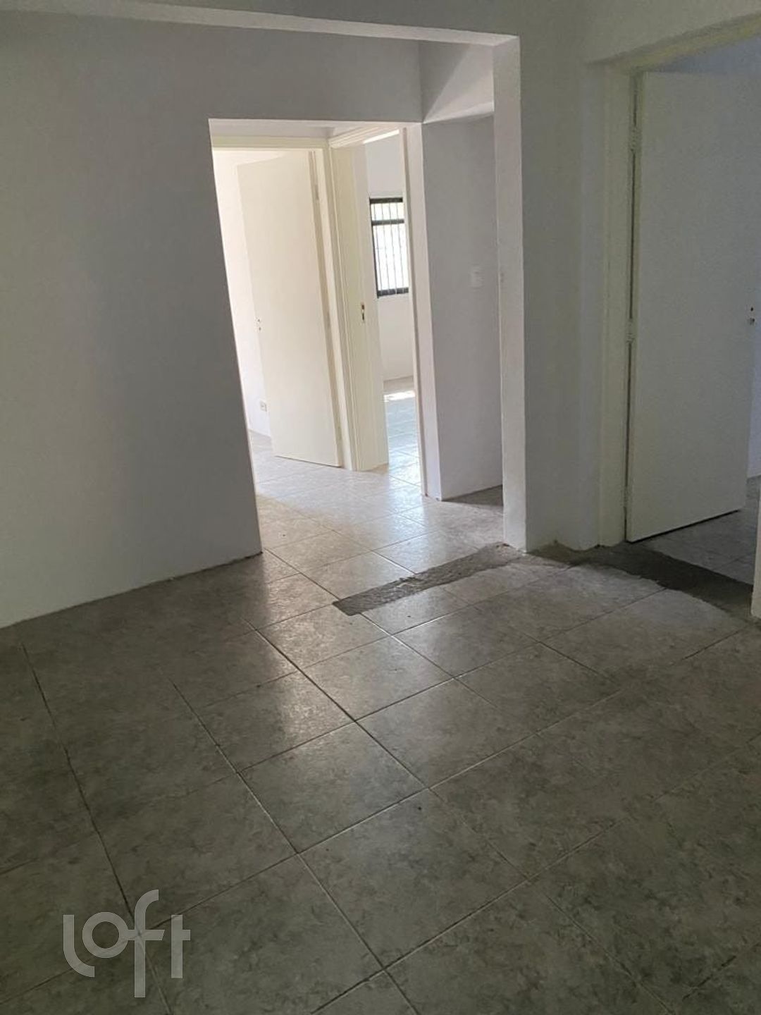 Casa à venda com 4 quartos, 200m² - Foto 32