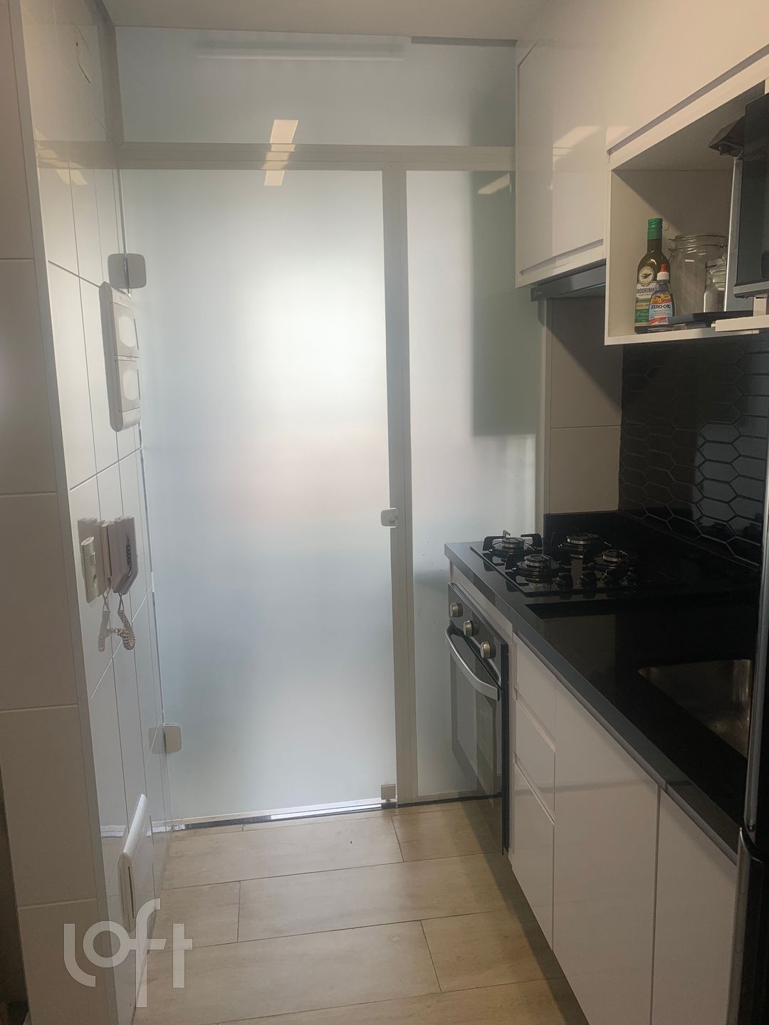 Apartamento à venda com 1 quarto, 66m² - Foto 13