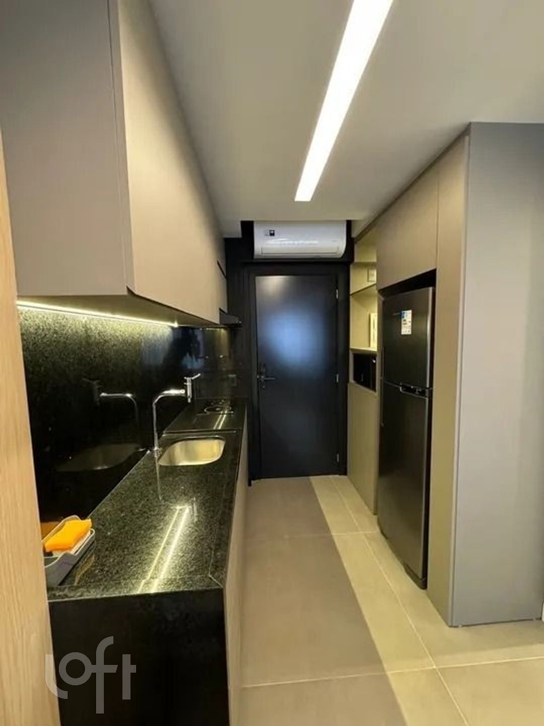 Apartamento à venda com 1 quarto, 27m² - Foto 8