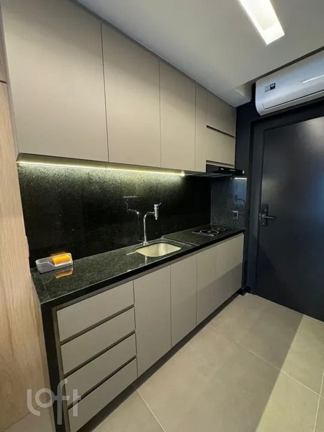 Apartamento à venda com 1 quarto, 27m² - Foto 9