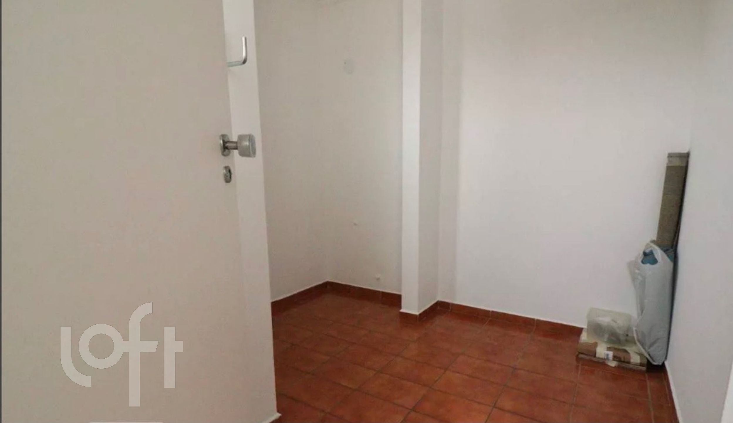 Apartamento à venda com 2 quartos, 72m² - Foto 14