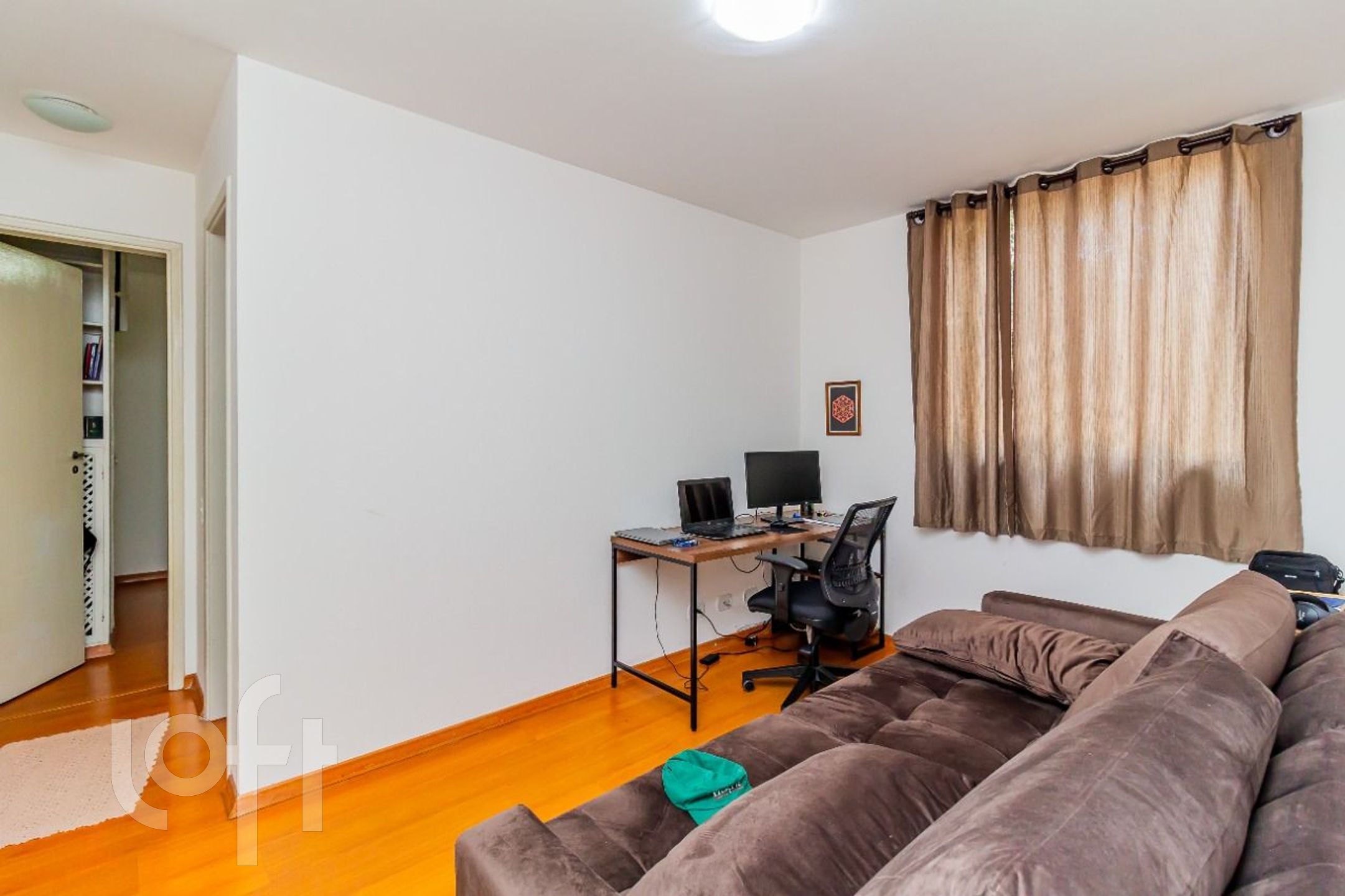 Apartamento à venda com 1 quarto, 38m² - Foto 2