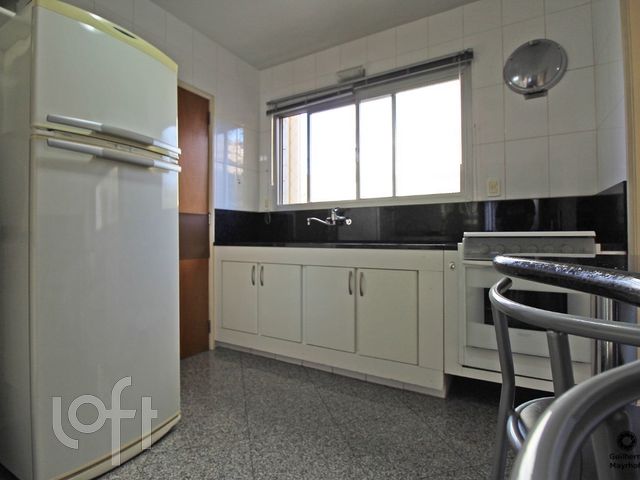 Apartamento com 225m², 3 dormitórios, 1 suíte, 2 vagas, Auxiliadora em Porto Alegre