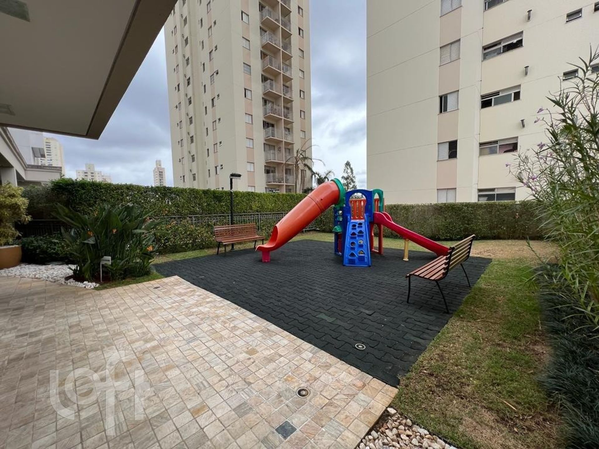 Apartamento à venda com 2 quartos, 87m² - Foto 24