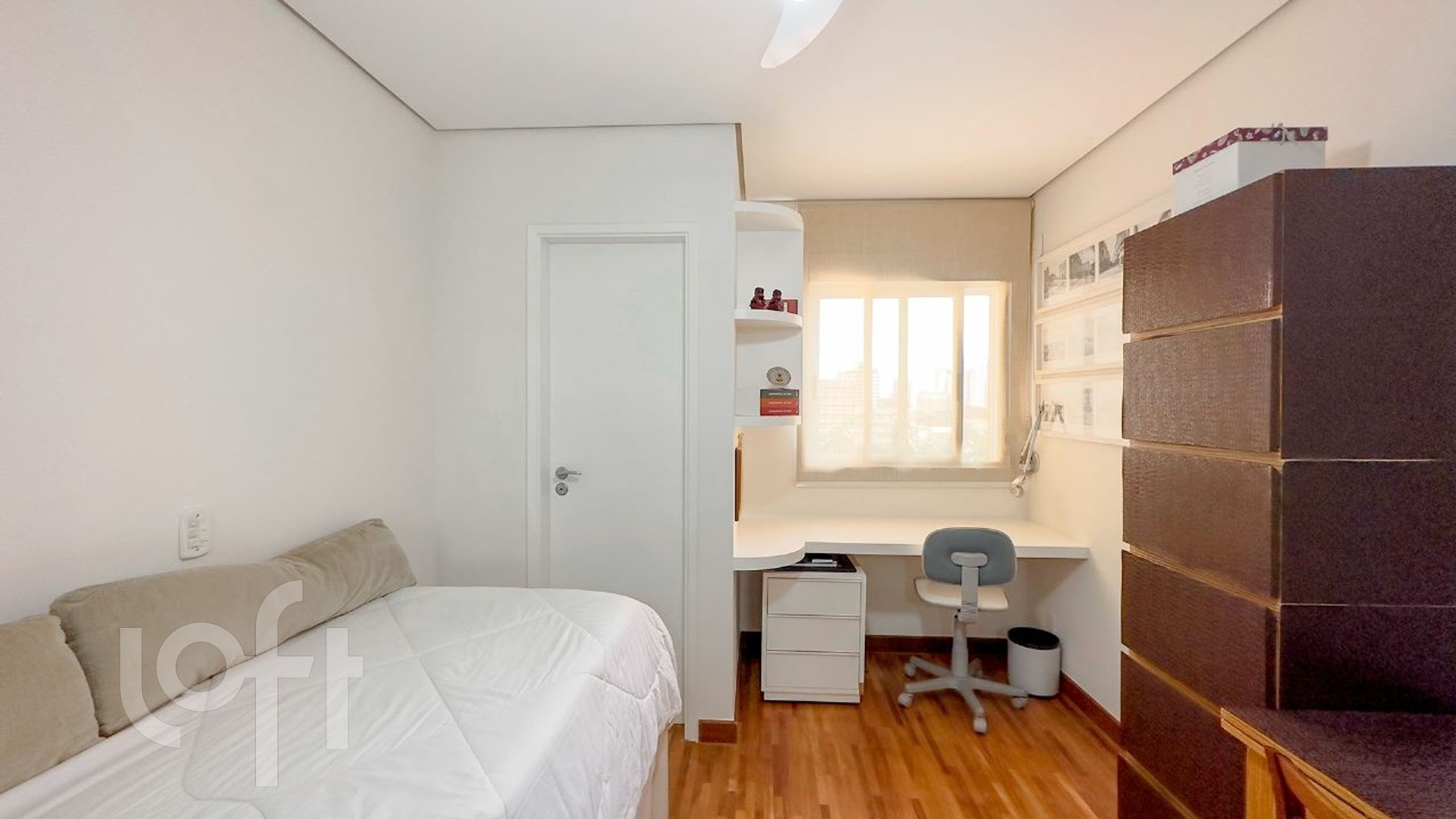 Apartamento à venda com 4 quartos, 240m² - Foto 14