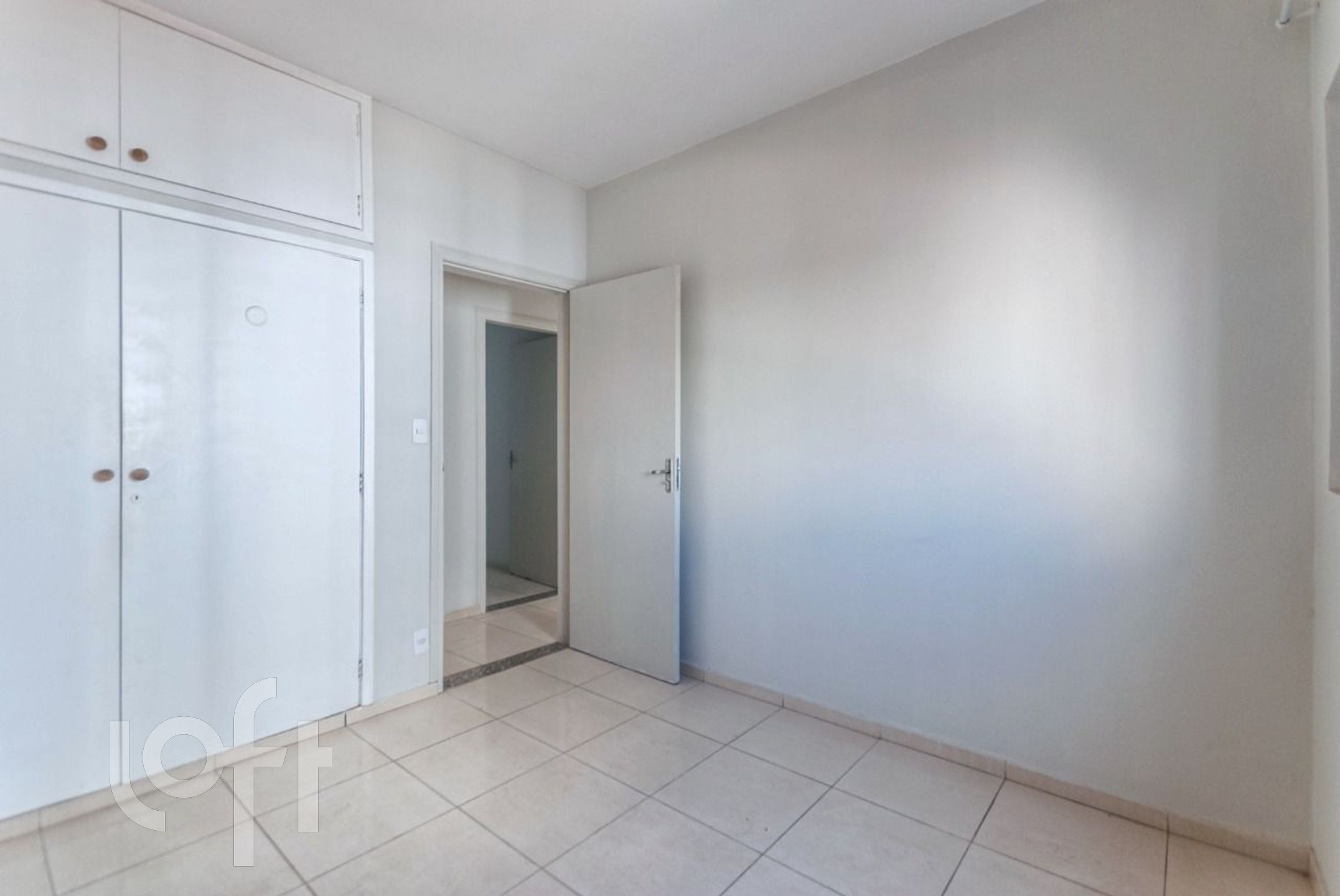 Apartamento à venda com 2 quartos, 74m² - Foto 17