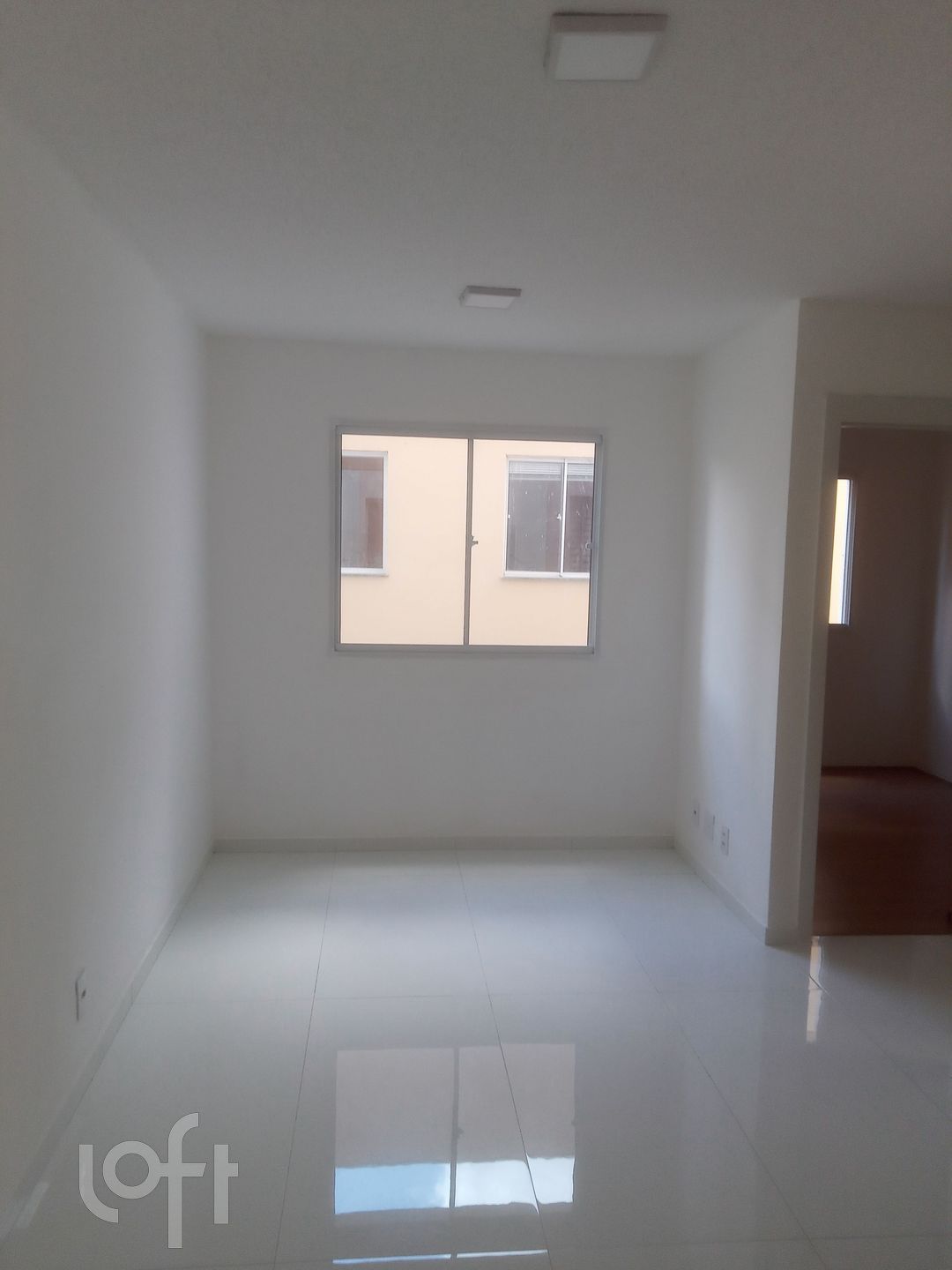 Apartamento à venda com 2 quartos, 41m² - Foto 11