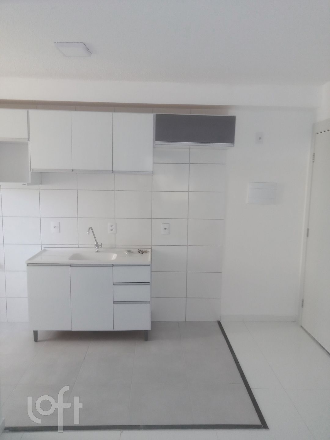 Apartamento à venda com 2 quartos, 41m² - Foto 7