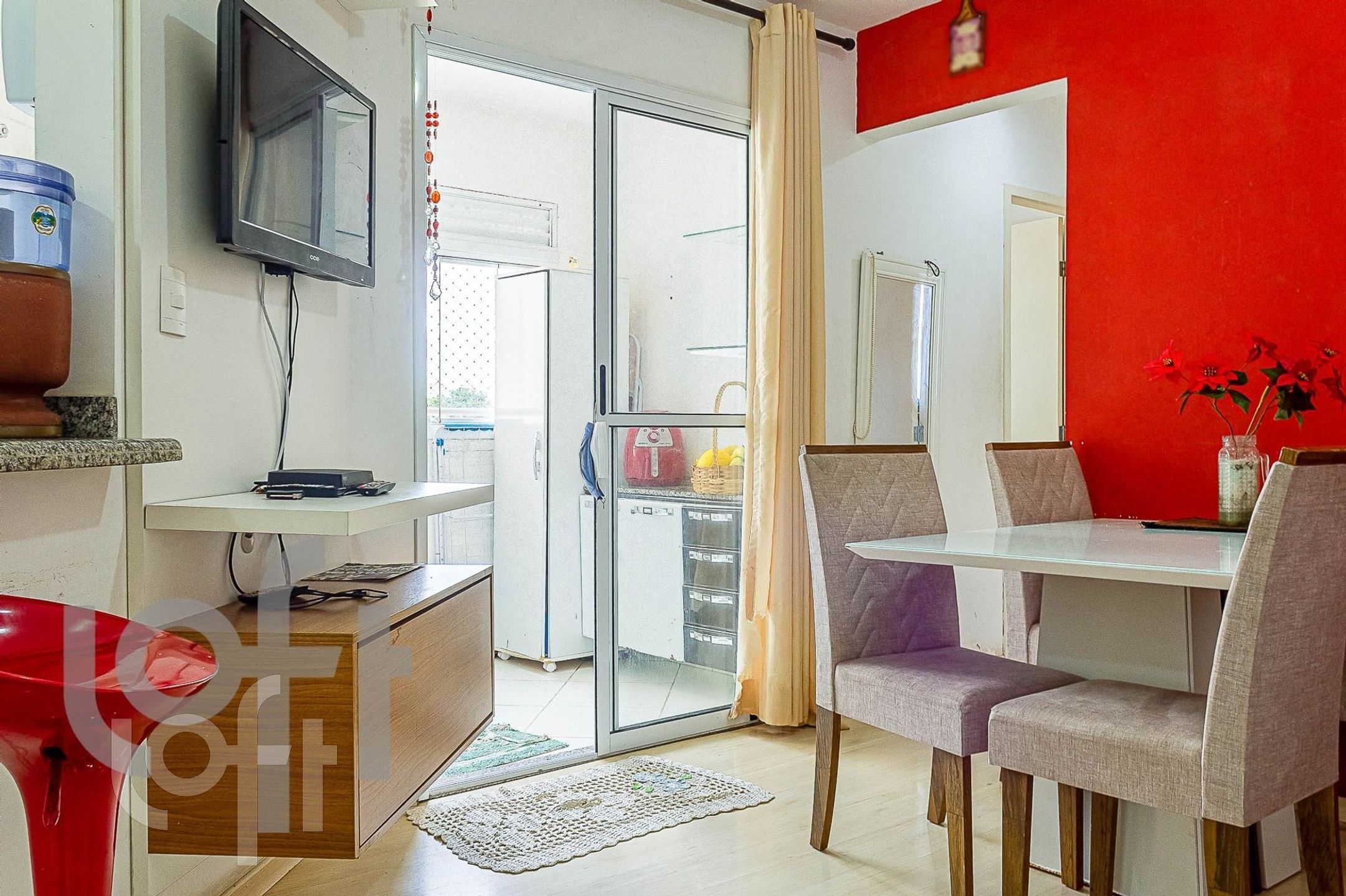 Apartamento à venda em Cachoeirinha com 49 m², 2 q