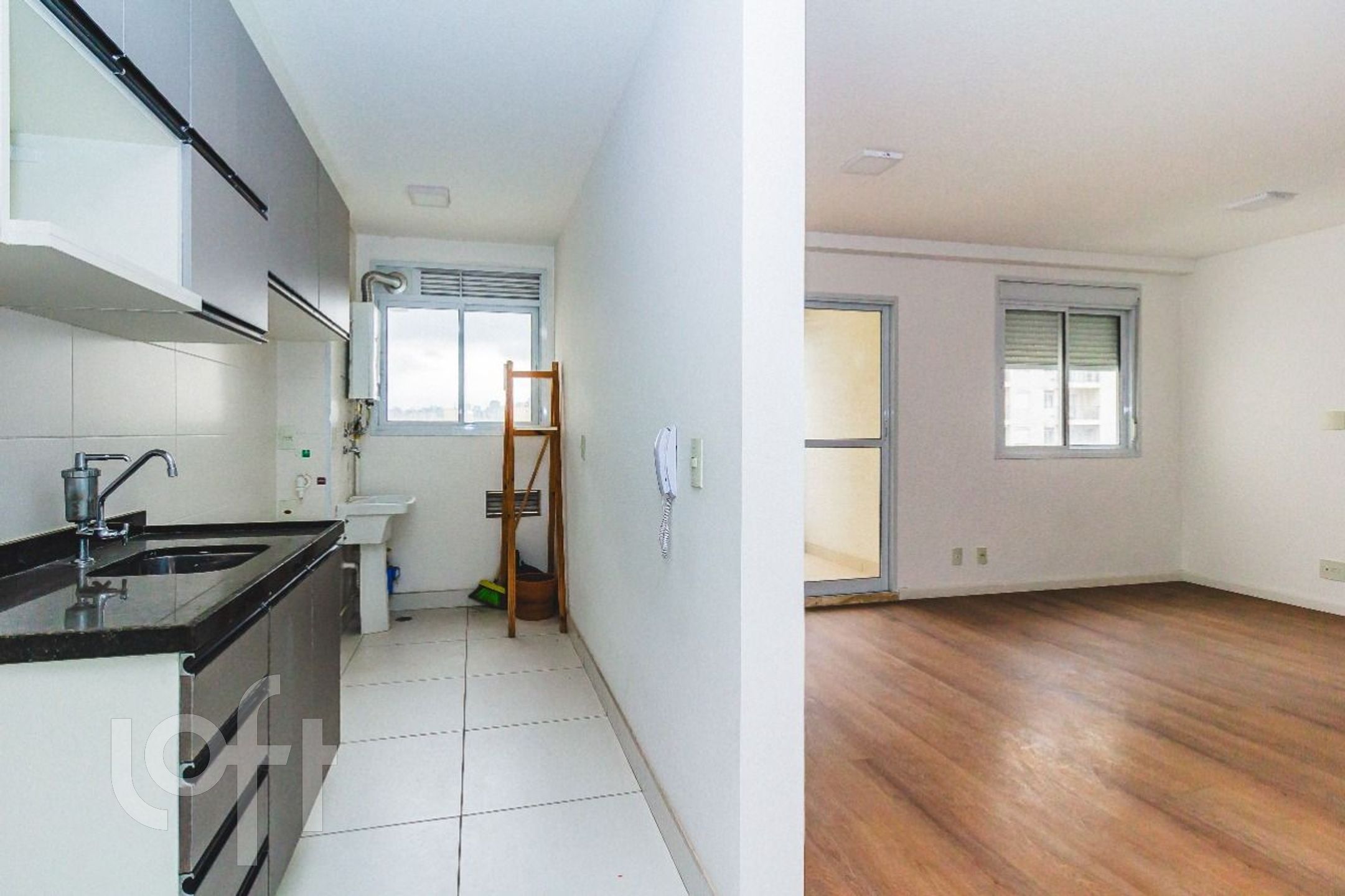 Apartamento à venda com 2 quartos, 68m² - Foto 8