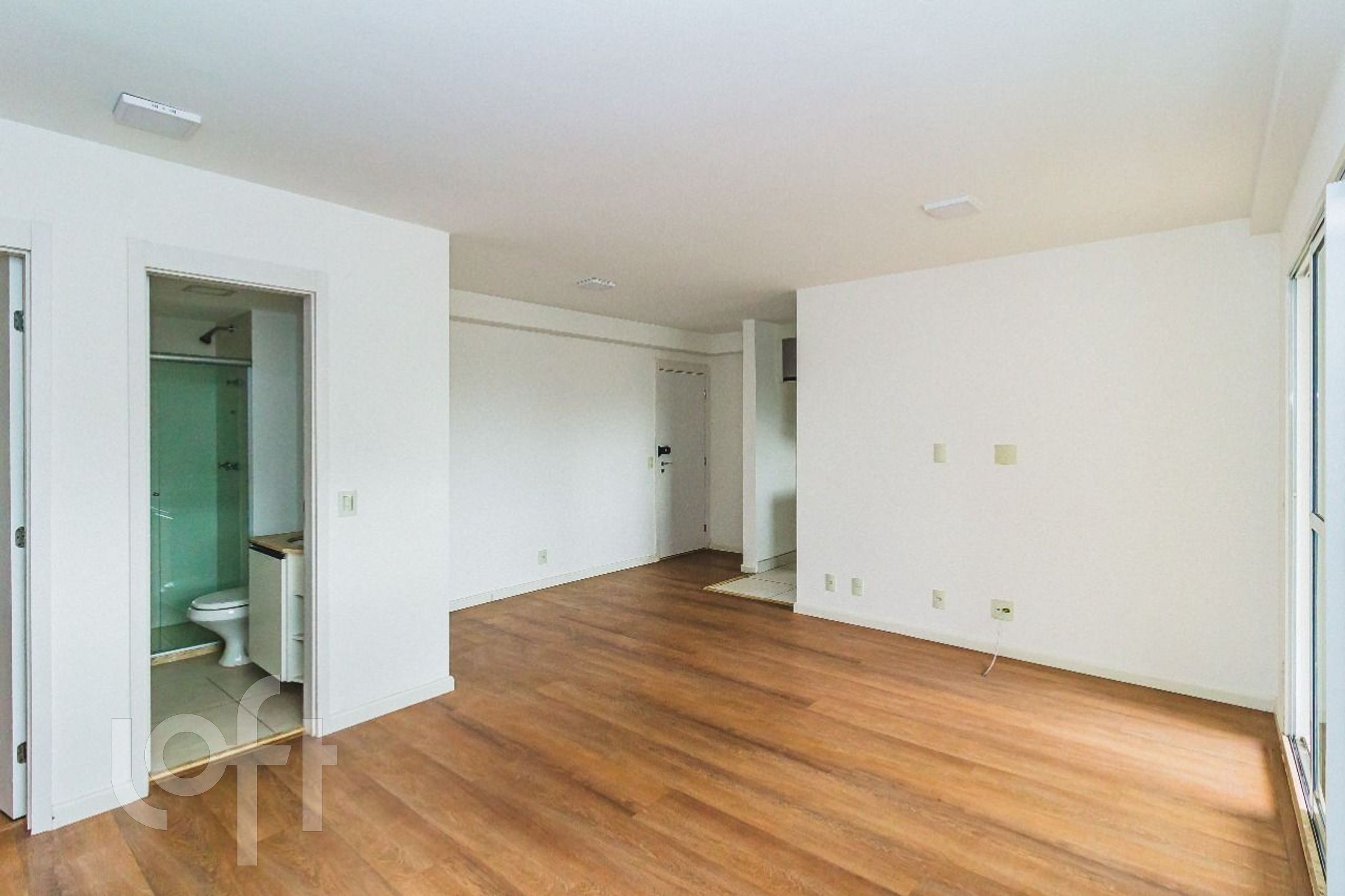 Apartamento à venda com 2 quartos, 68m² - Foto 4