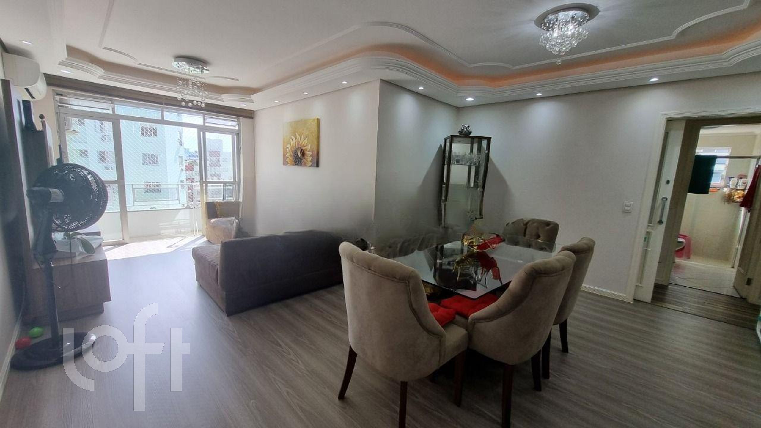 Apartamentos com 106m², 3 quartos, 1 suíte, 1 garagem, no bairro Coloninha em Florianópolis