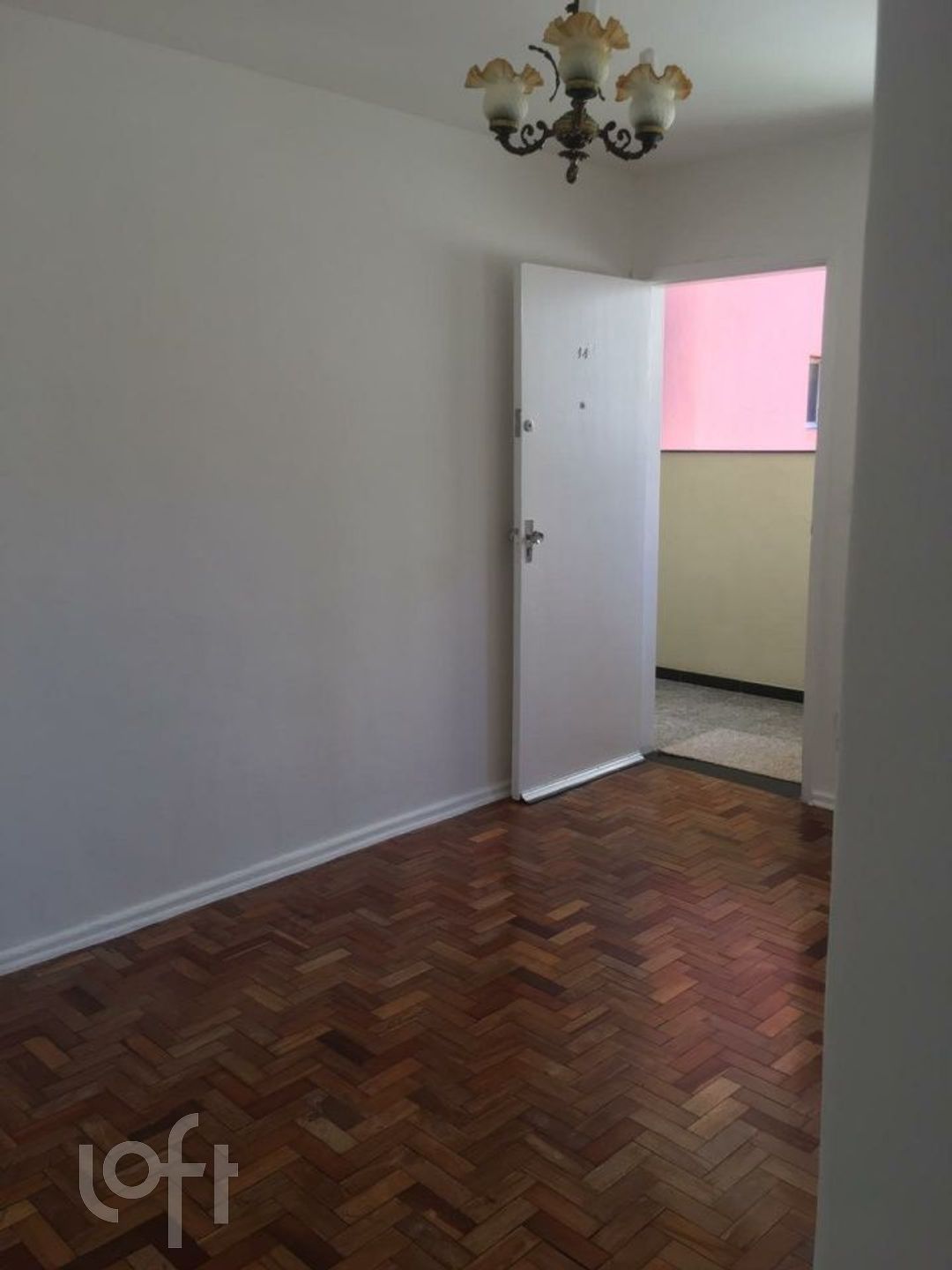 Apartamento à venda com 2 quartos, 46m² - Foto 1