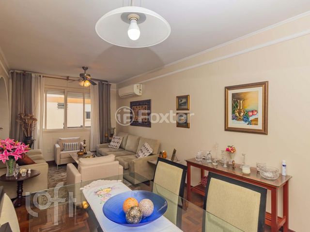 Apartamento com 98m², 3 dormitórios, 1 suíte, 1 vaga, Petrópolis em Porto Alegre