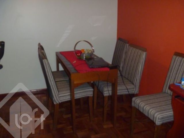 Apartamento com 75m², 3 dormitórios, 1 vaga, Chácara das Pedras em Porto Alegre