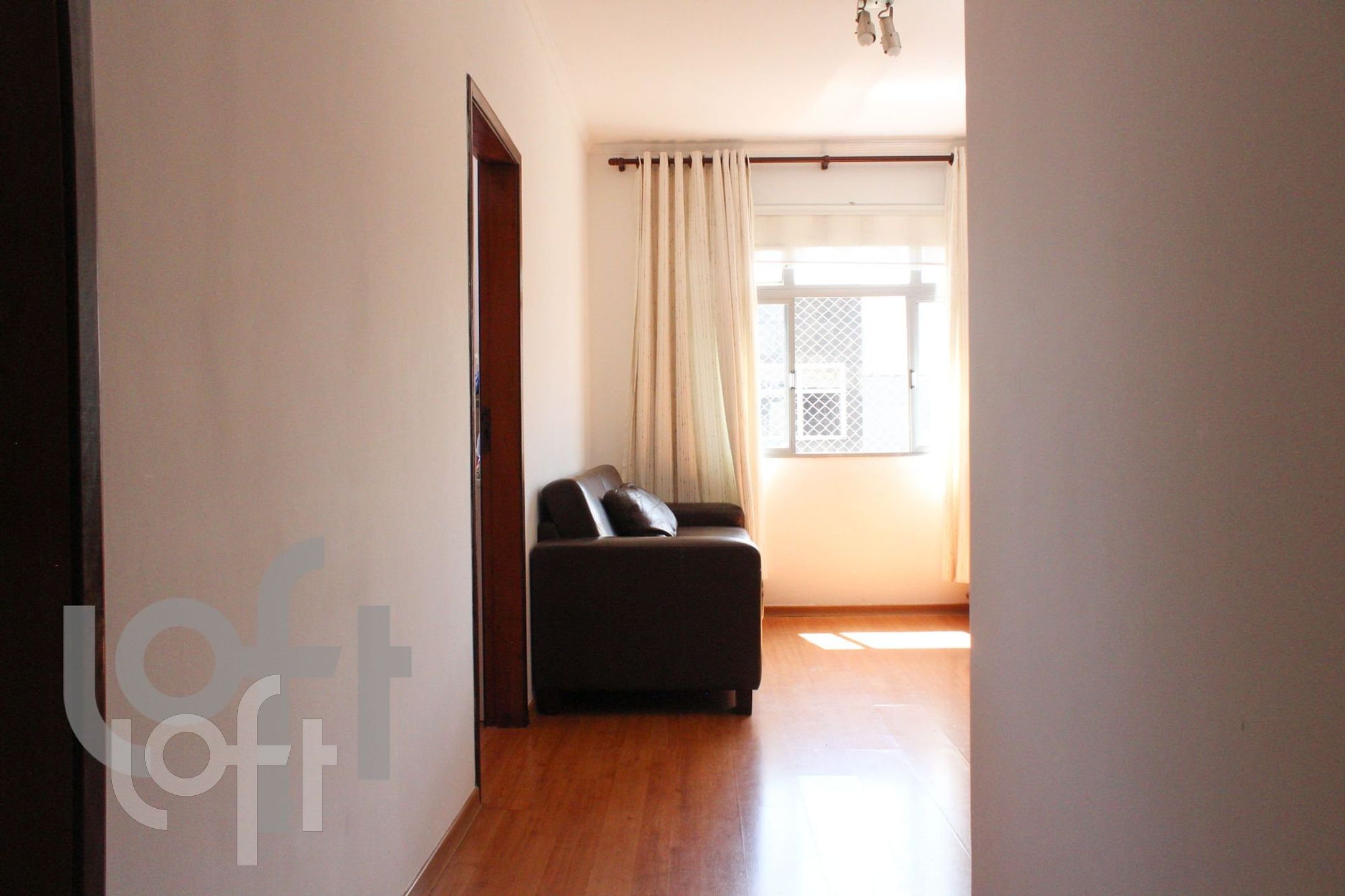 Apartamento à venda com 1 quarto, 55m² - Foto 7