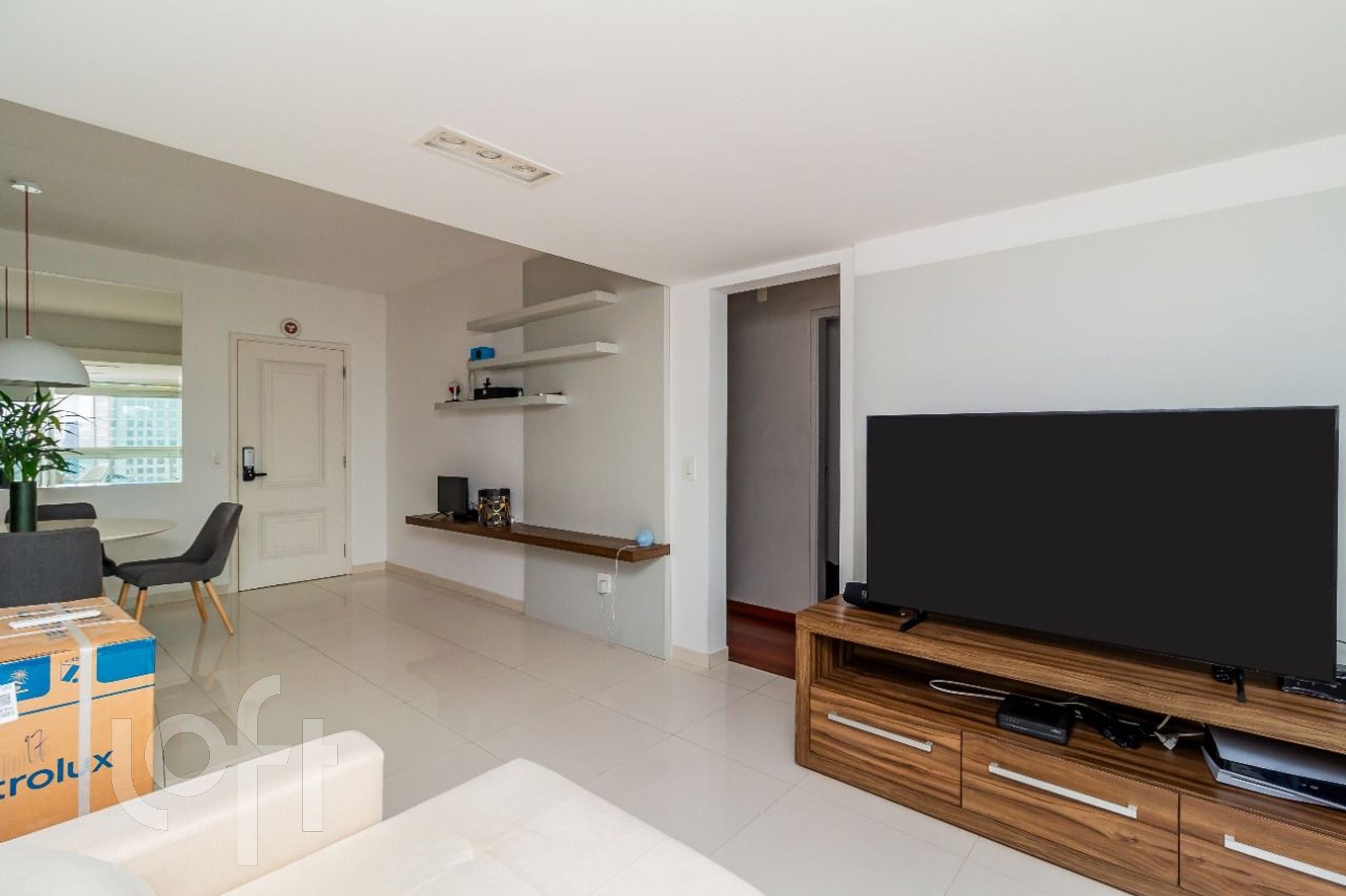 Apartamento à venda com 1 quarto, 98m² - Foto 4