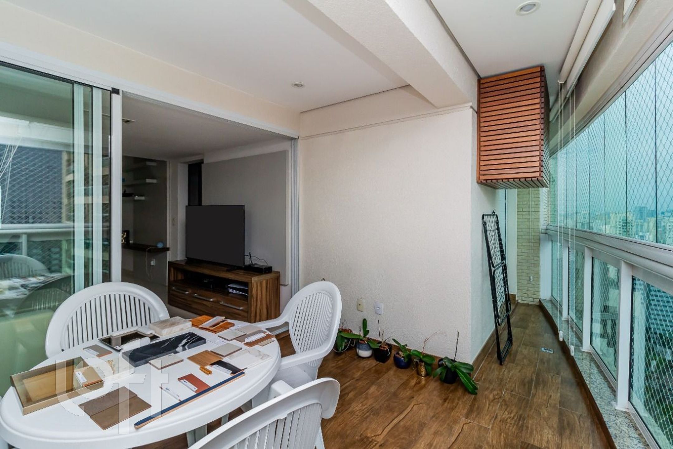 Apartamento à venda com 1 quarto, 98m² - Foto 6