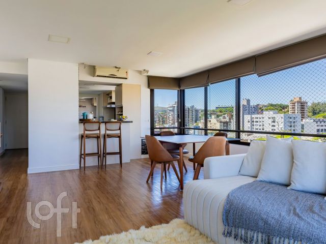 Apartamento com 104m², 2 dormitórios, 2 suítes, 2 vagas, Menino Deus em Porto Alegre