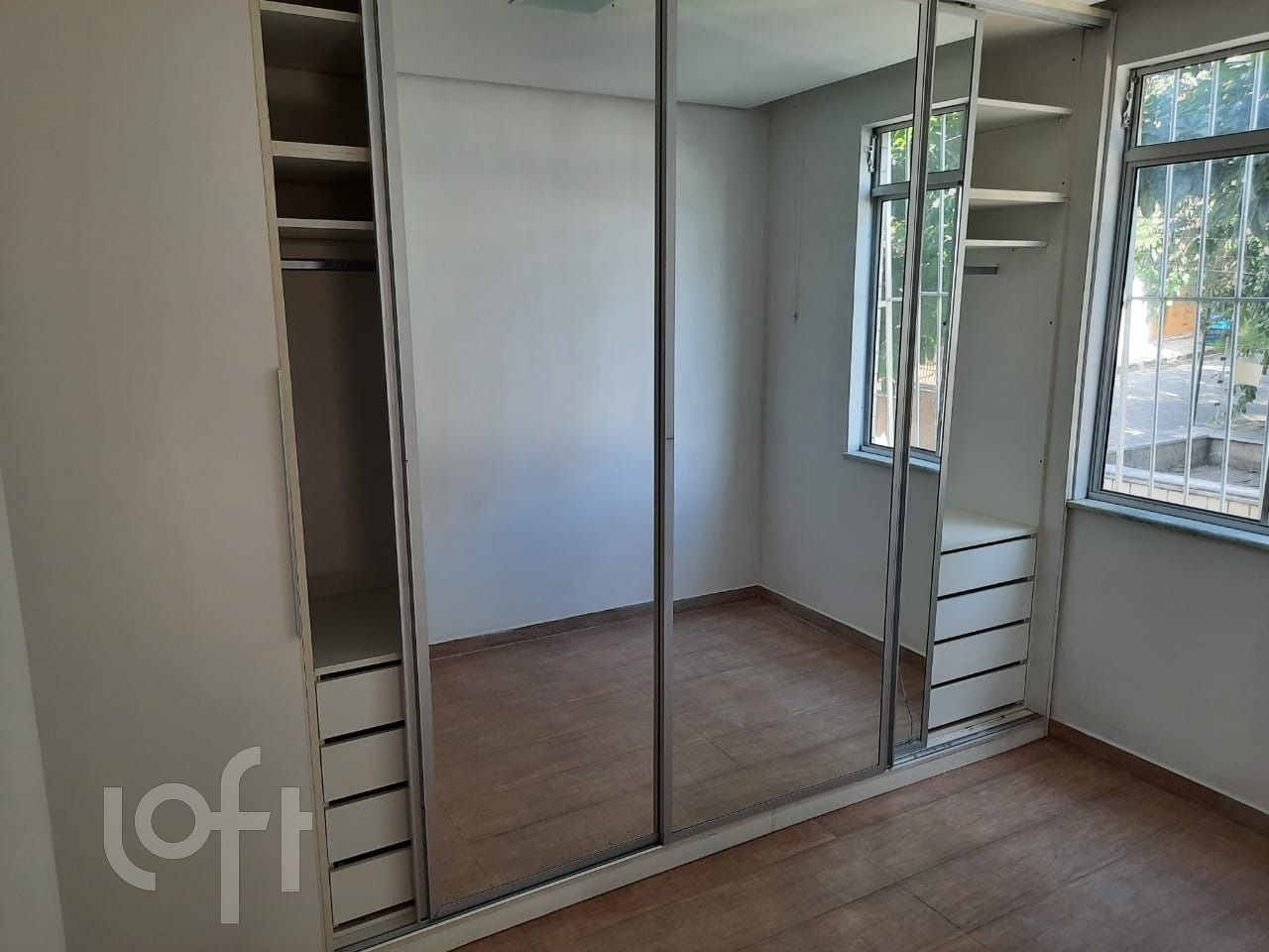 Apartamento à venda com 3 quartos, 272m² - Foto 8