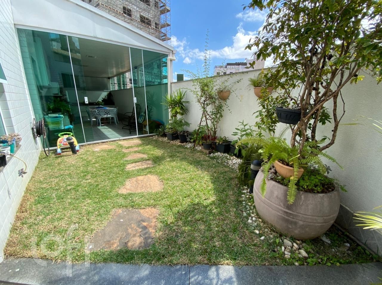 Apartamento à venda com 3 quartos, 272m² - Foto 12