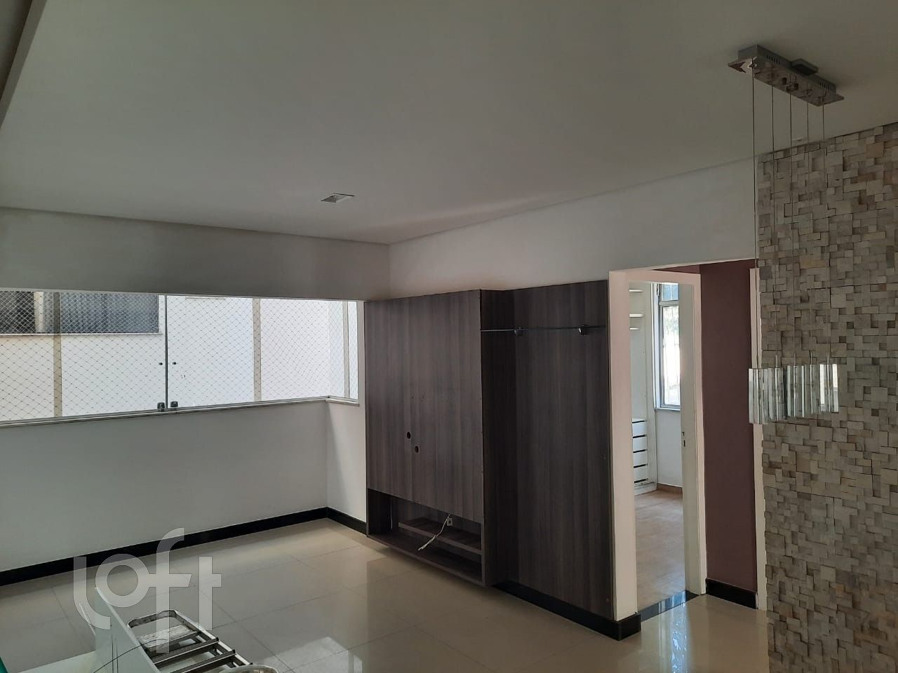 Apartamento à venda com 3 quartos, 272m² - Foto 1