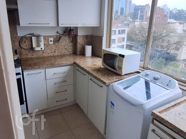 Apartamento com 211m², 3 dormitórios, 1 suíte, Auxiliadora em Porto Alegre