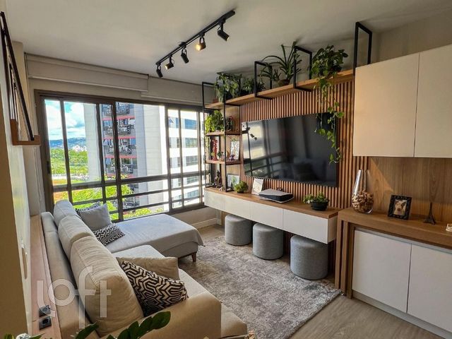 Apartamento com 67m², 2 dormitórios, 1 suíte, 1 vaga, Petrópolis em Porto Alegre