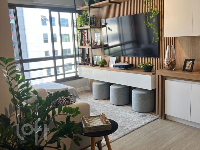 Apartamento com 67m², 2 dormitórios, 1 suíte, 1 vaga, Petrópolis em Porto Alegre