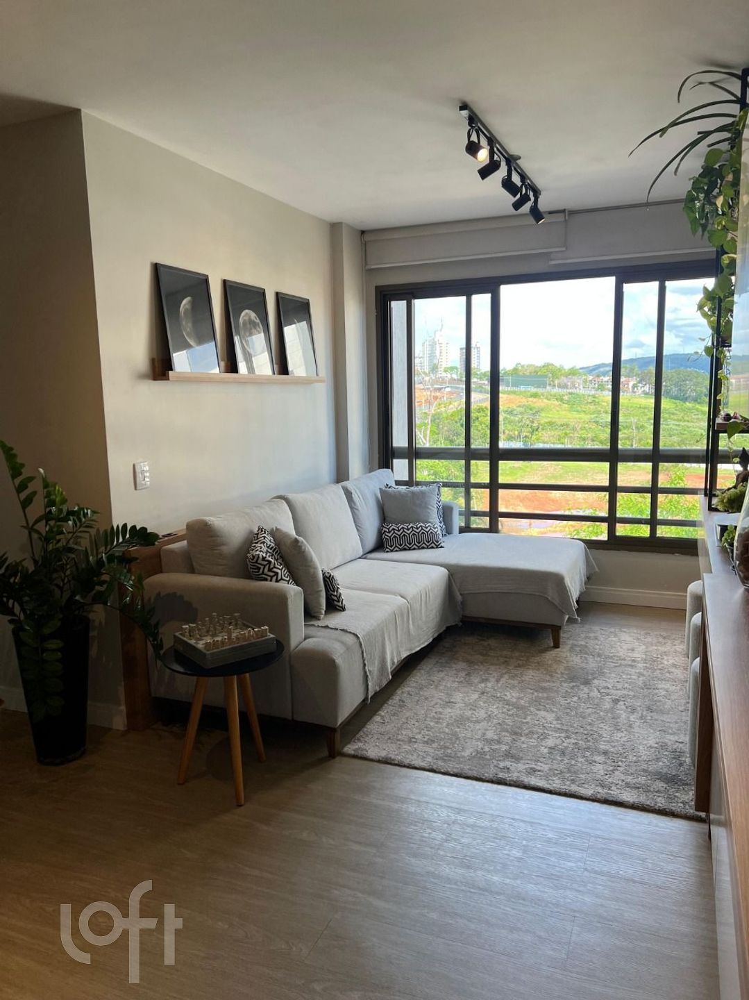 Apartamento com 67m², 2 dormitórios, 1 suíte, 1 vaga, Petrópolis em Porto Alegre