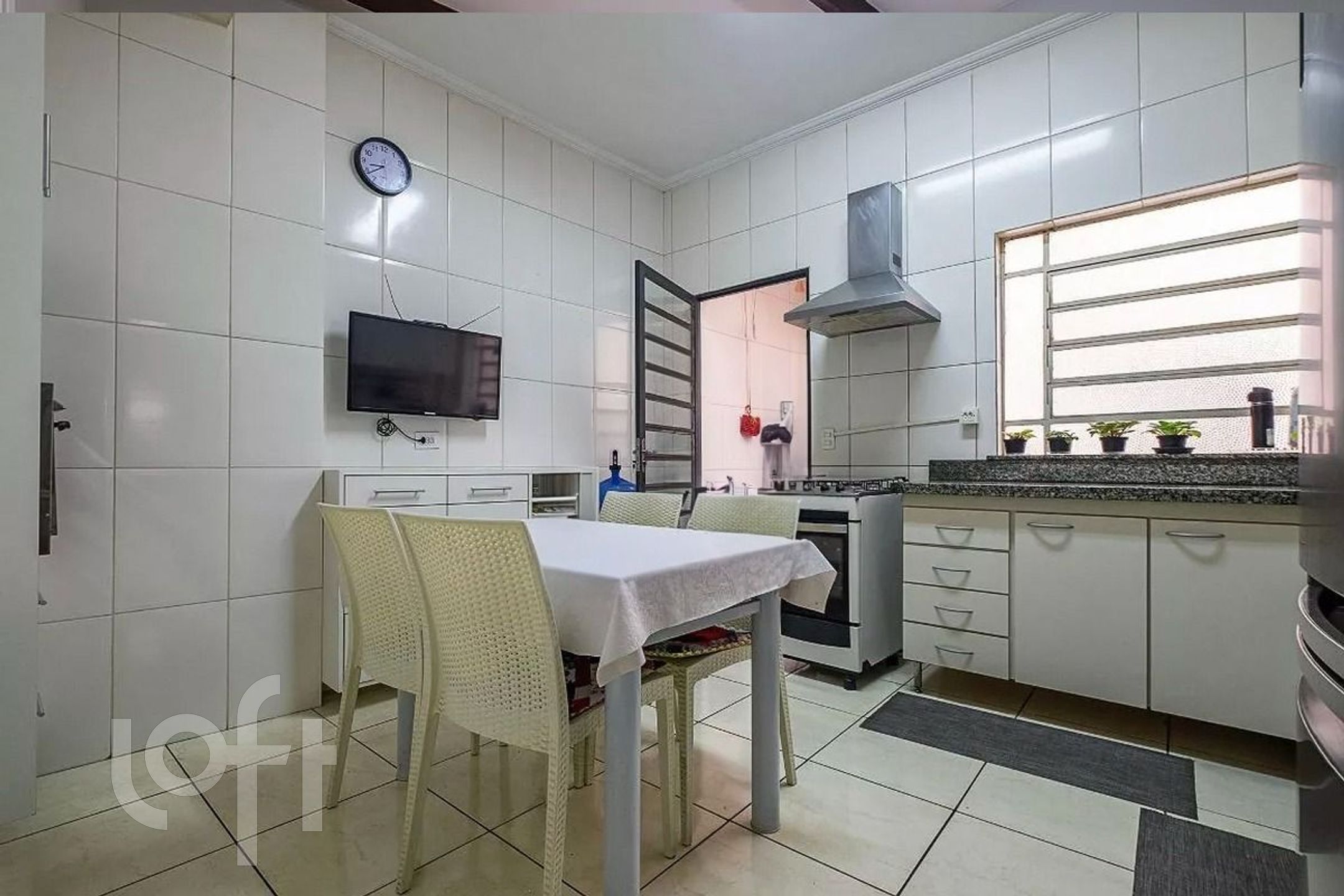 Apartamento à venda com 3 quartos, 100m² - Foto 4